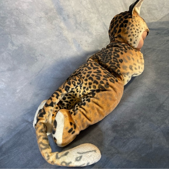 Vintage Anne Geddes Leopard Sleeping Baby Doll Plush Collectable Cat Kitty Toy - Picture 3 of 9